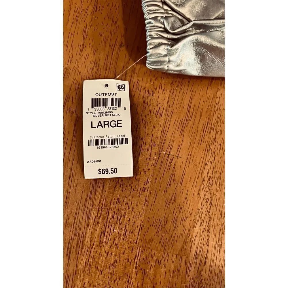 Inc International Concepts Silver Faux Leather Darted One Sleeved Party Top SZ L - Picture 6 of 11